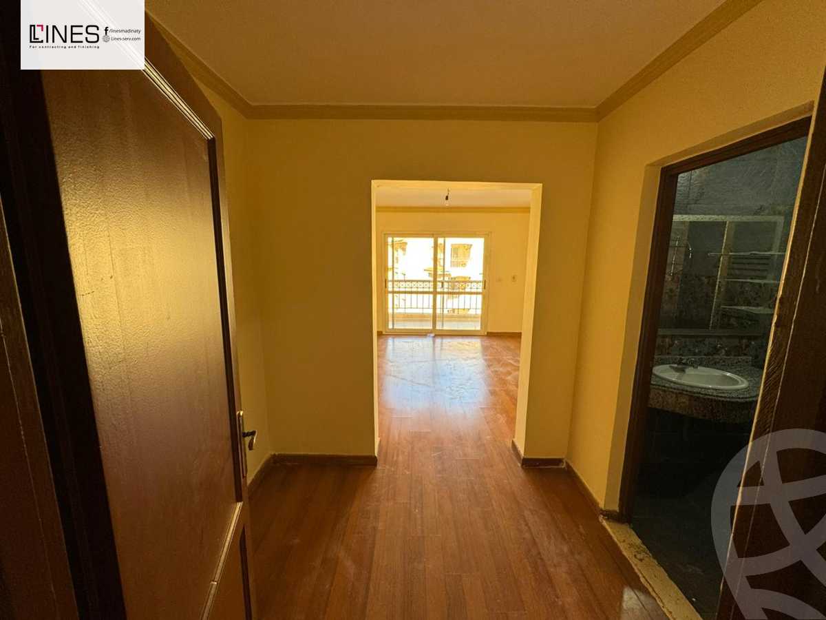 https://aqarmap.com.eg/ar/listing/5356356-for-rent-cairo-new-cairo-madinaty-first-zone-buildings-madinaty-road