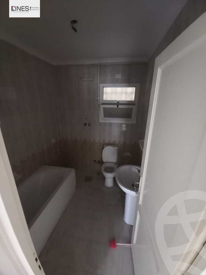 https://aqarmap.com.eg/en/listing/5501657-for-sale-cairo-new-cairo-madinaty-sixth-zone-buildings-ragab-sons
