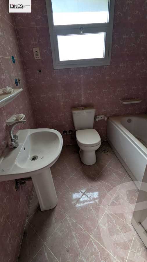 https://aqarmap.com.eg/en/listing/5563158-for-rent-cairo-new-cairo-madinaty-tenth-zone-buildings