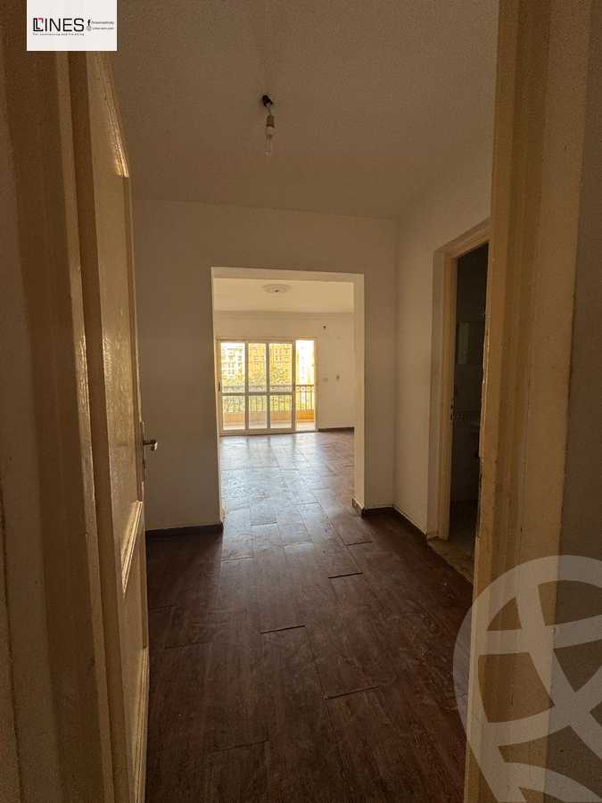 https://aqarmap.com.eg/ar/listing/5597218-for-sale-cairo-new-cairo-madinaty-first-zone-buildings-madinaty-road
