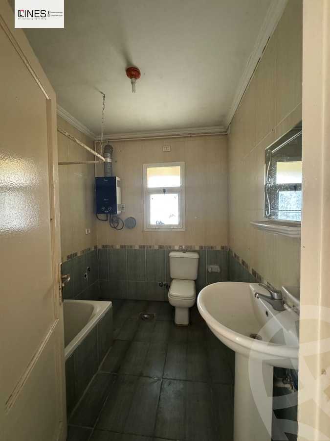 https://aqarmap.com.eg/ar/listing/5597218-for-sale-cairo-new-cairo-madinaty-first-zone-buildings-madinaty-road