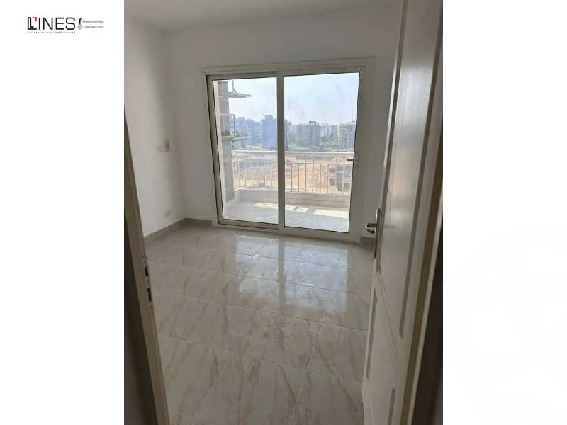 https://aqarmap.com.eg/ar/listing/5650854-for-sale-cairo-new-cairo-madinaty-twelfth-zone-buildings