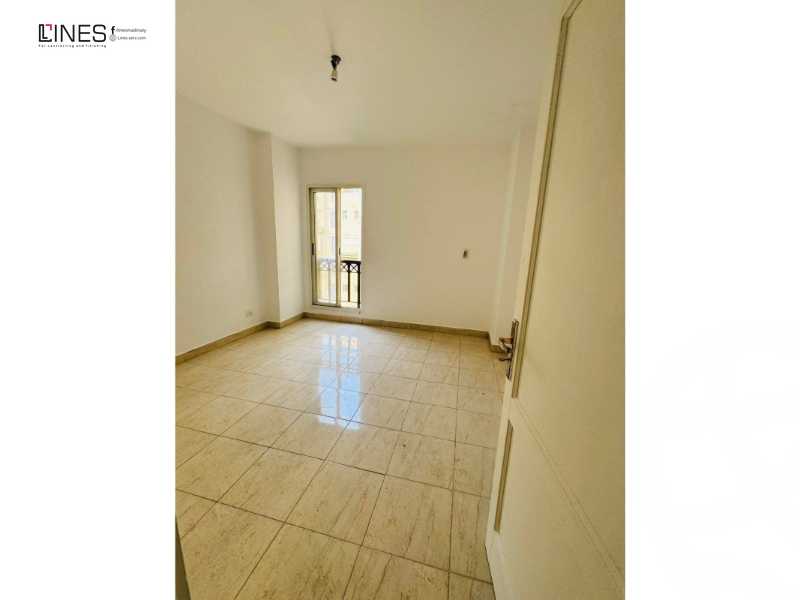 https://aqarmap.com.eg/en/listing/5675787-for-sale-cairo-new-cairo-madinaty-third-zone-buildings-talaat-moustafa-road
