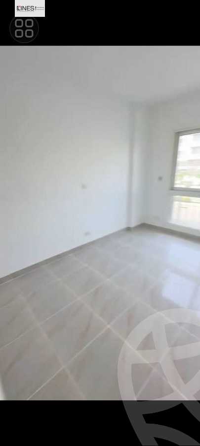 https://aqarmap.com.eg/ar/listing/5789667-for-sale-cairo-new-cairo-madinaty-twelfth-zone-buildings