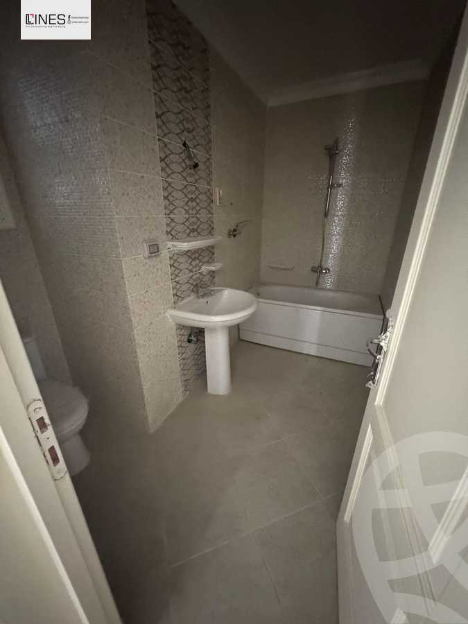 https://aqarmap.com.eg/en/listing/5931089-for-sale-cairo-new-cairo-madinaty-tenth-zone-buildings