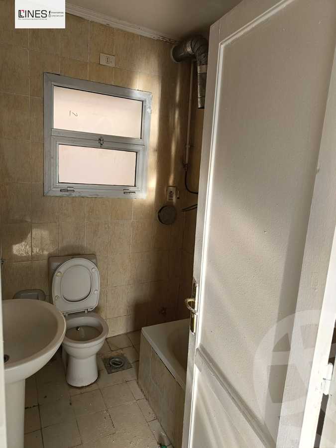 https://aqarmap.com.eg/en/listing/6008060-for-rent-cairo-new-cairo-madinaty-sixth-zone-buildings-ragab-sons