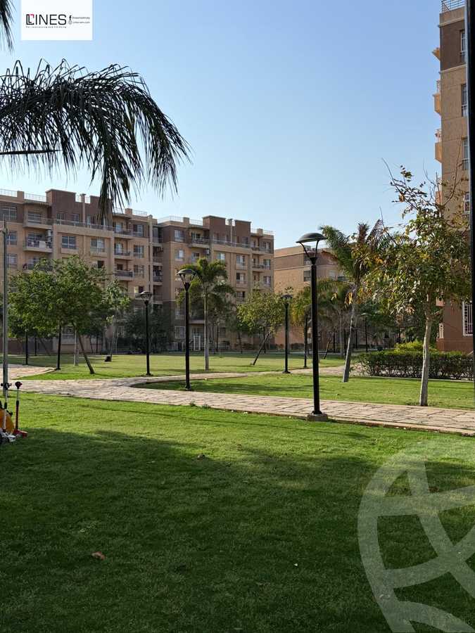 https://aqarmap.com.eg/ar/listing/6015409-for-sale-cairo-new-cairo-madinaty-eleventh-zone-buildings-group-112