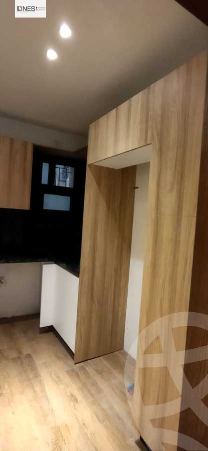 https://aqarmap.com.eg/en/listing/6093066-for-sale-cairo-new-cairo-lrhb-city-mtdd-lrhb-phase-8