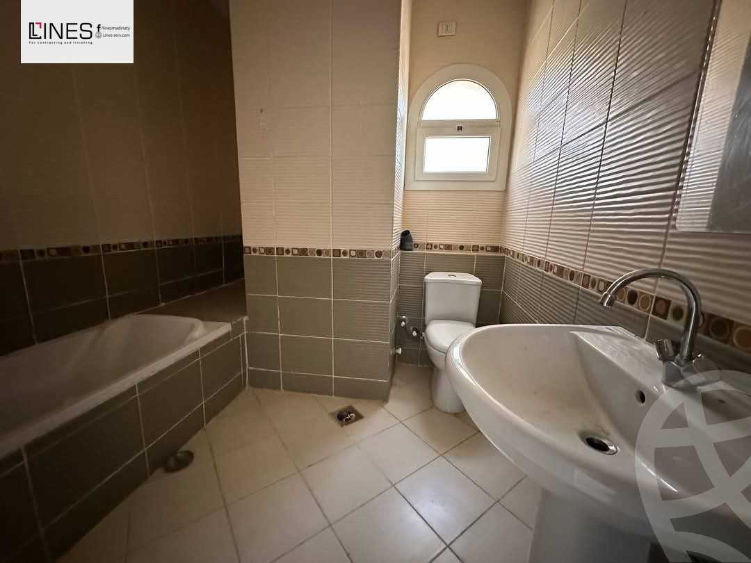 https://aqarmap.com.eg/en/listing/6281851-for-sale-cairo-new-cairo-madinaty-lmntq-lwl-fylt-madinaty-road