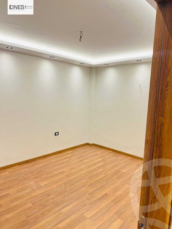 https://aqarmap.com.eg/ar/listing/6345410-for-sale-cairo-new-cairo-madinaty-eleventh-zone-buildings-madinaty-b-11