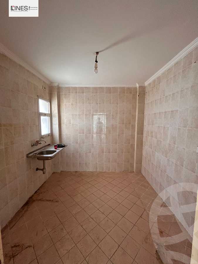 https://aqarmap.com.eg/ar/listing/6353315-for-rent-cairo-new-cairo-madinaty-first-zone-buildings-madinaty-road