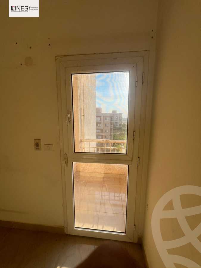https://aqarmap.com.eg/en/listing/6356843-for-sale-cairo-new-cairo-madinaty-eleventh-zone-buildings-group-112