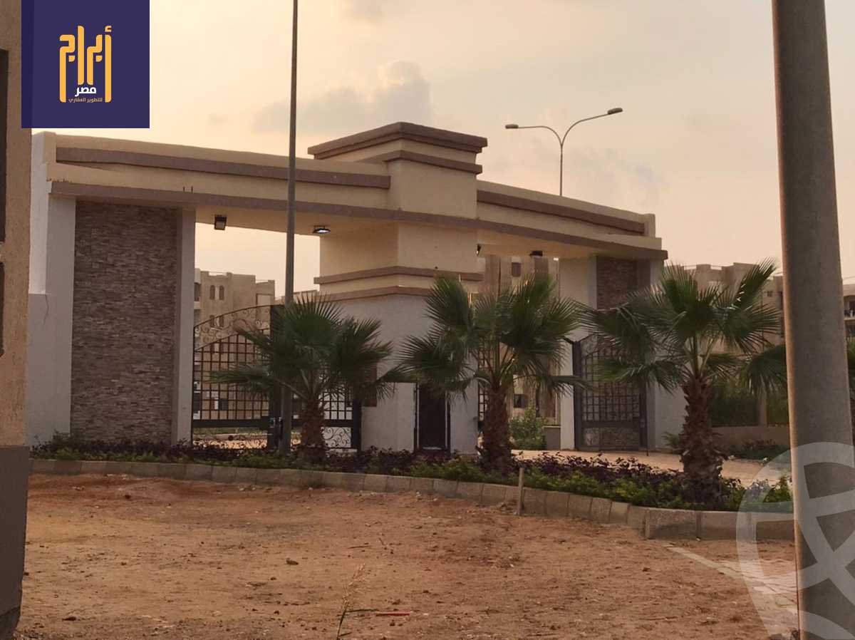 https://aqarmap.com.eg/en/listing/5340400-for-sale-cairo-6th-of-october-el-tawsaat-el-shamalya-hy-2000-qt