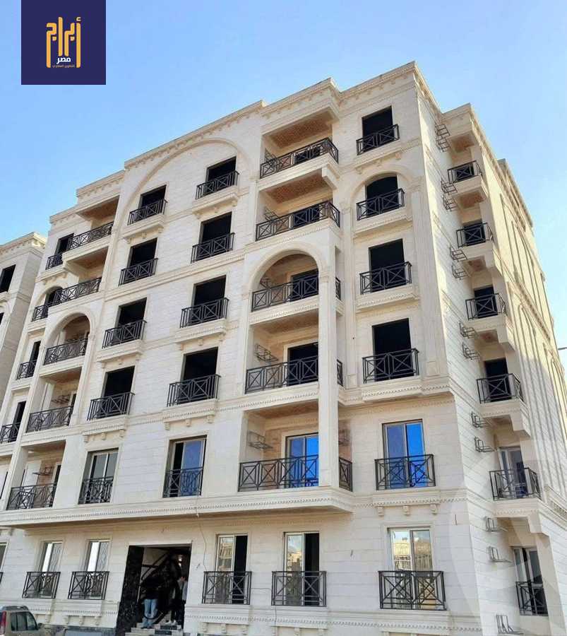 https://aqarmap.com.eg/ar/listing/6636191-for-sale-cairo-6th-of-october-hadaeq-october-kmbwnd-fy-hdyq-ktwbr-green-city-compound-qebaa
