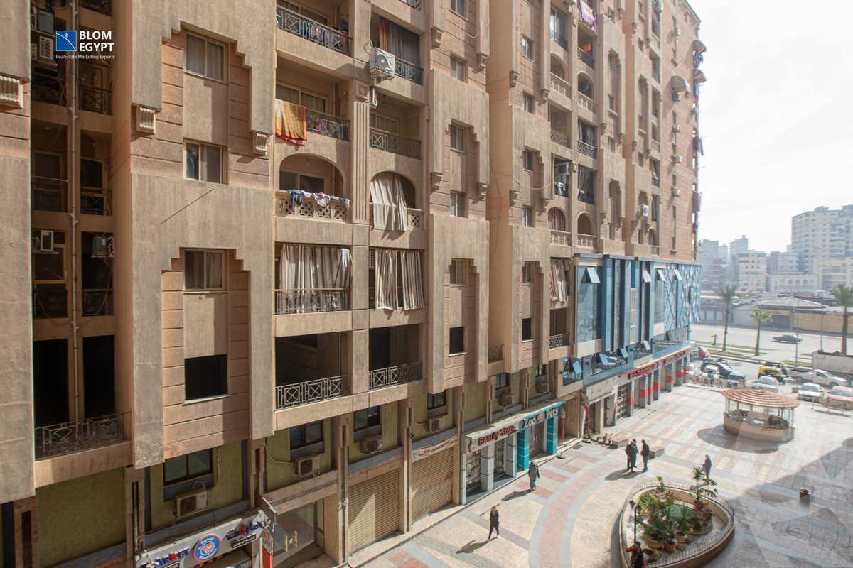 https://aqarmap.com.eg/en/listing/5328972-for-rent-alexandria-lsywf-mostafa-kamel-st