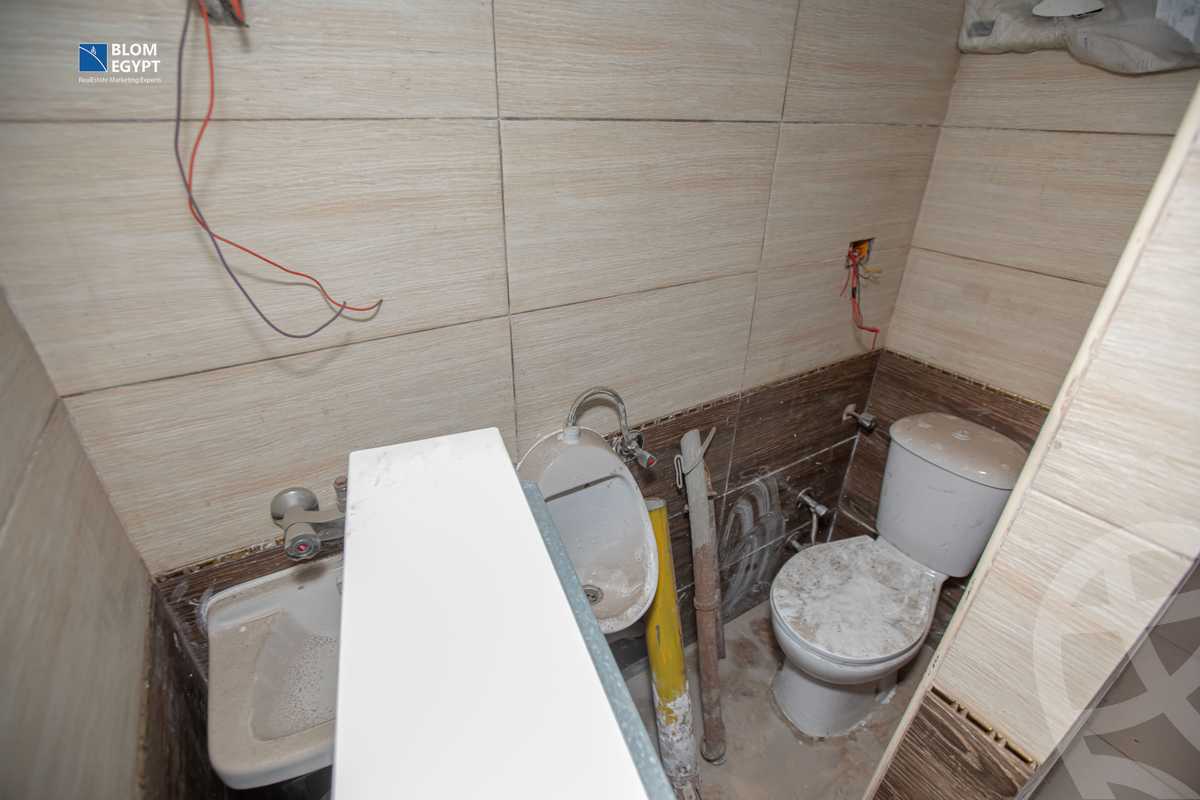https://aqarmap.com.eg/en/listing/5389222-for-rent-alexandria-zezenia-ibrahim-el-attar-st