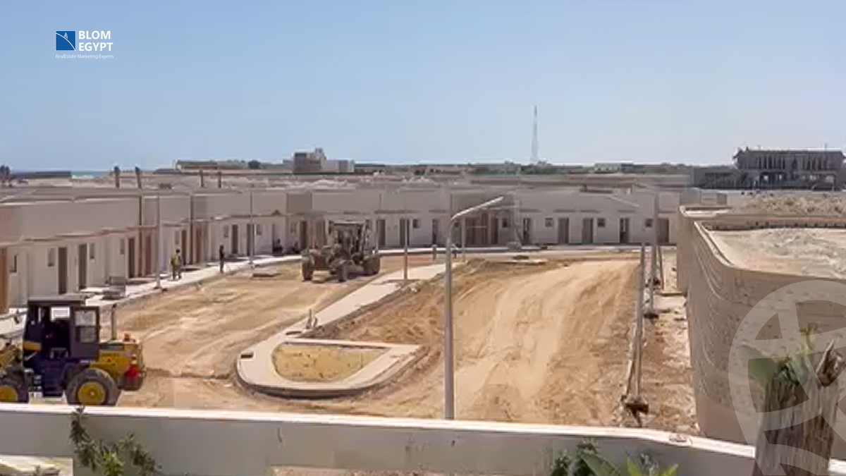 https://aqarmap.com.eg/en/listing/5408117-for-sale-north-coast-resorts-seashore-resort-hyde-park