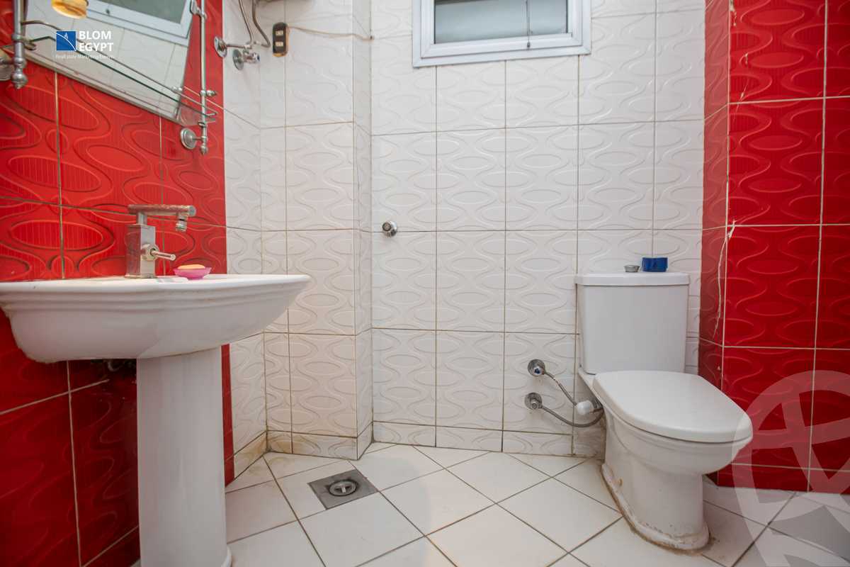 https://aqarmap.com.eg/ar/listing/5420847-for-sale-alexandria-sydy-bshr-sydy-bshr-bhry-shr-khld-bn-lwlyd