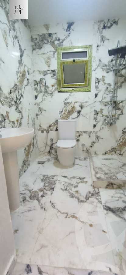 https://aqarmap.com.eg/en/listing/5477932-for-sale-cairo-hadayek-el-ahram-mntq