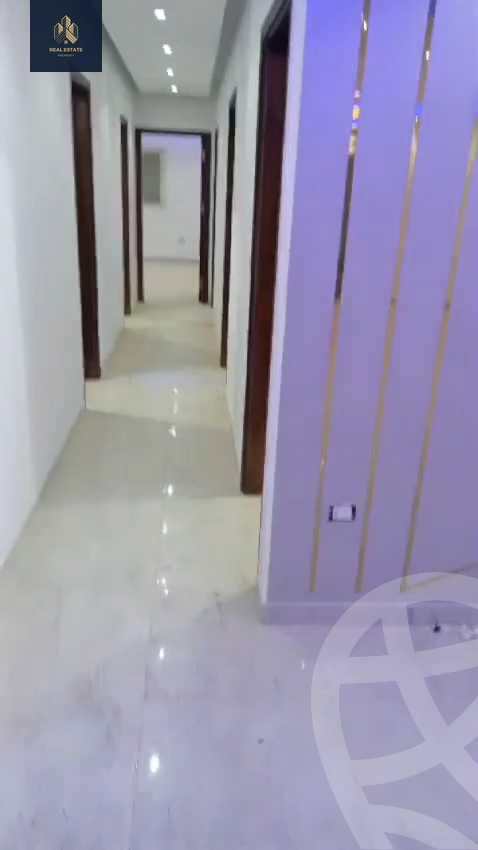 https://aqarmap.com.eg/en/listing/5064260-for-sale-cairo-mokattam-lhdb-l-ly