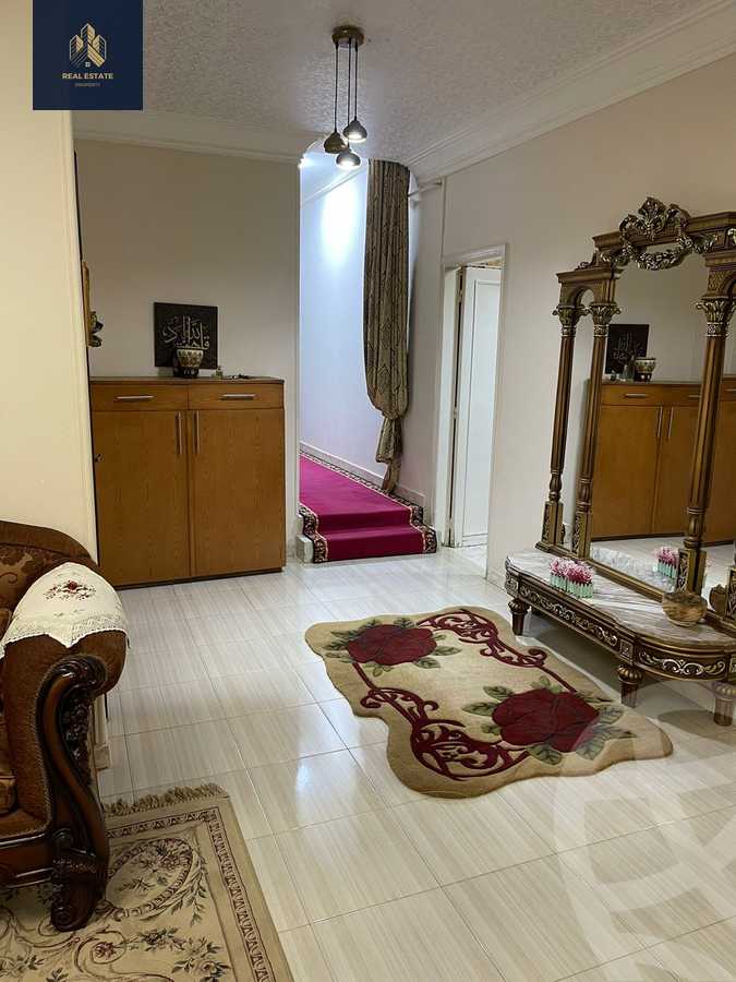 https://aqarmap.com.eg/en/listing/5550080-for-sale-cairo-mokattam-lhdb-l-ly
