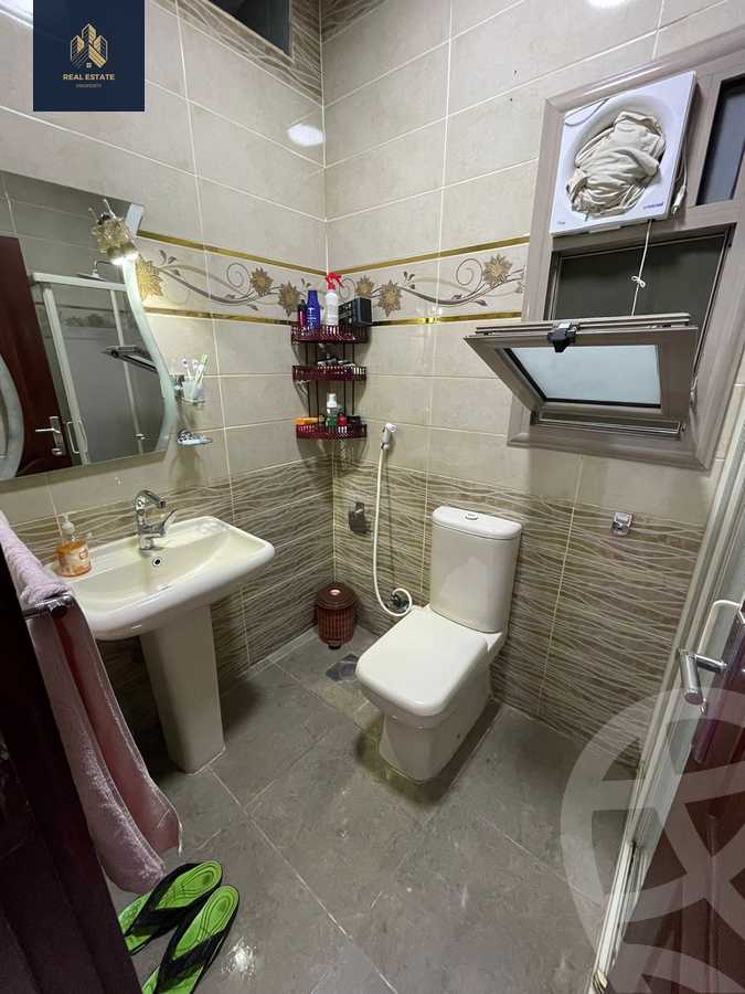 https://aqarmap.com.eg/en/listing/5550080-for-sale-cairo-mokattam-lhdb-l-ly