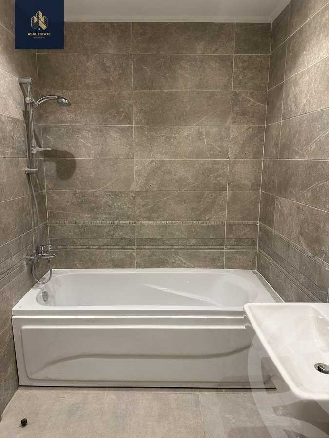 https://aqarmap.com.eg/en/listing/5671995-for-sale-cairo-mokattam-lhdb-l-ly-street-83