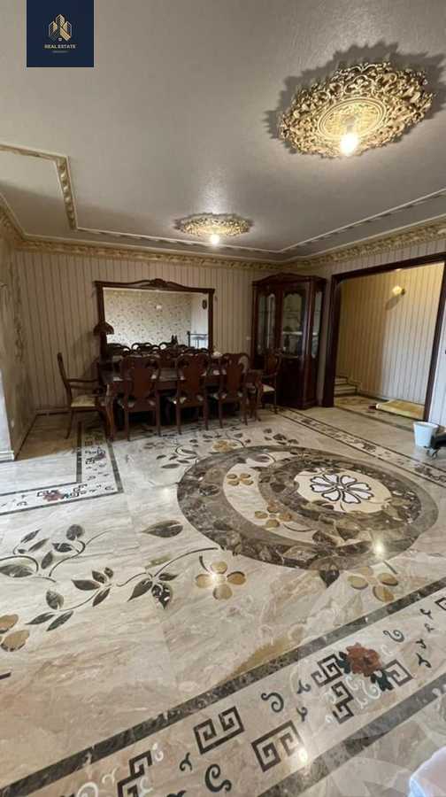 https://aqarmap.com.eg/en/listing/5787933-for-sale-cairo-mokattam-lhdb-l-ly-madinat-el-togaryen-gardenia-st