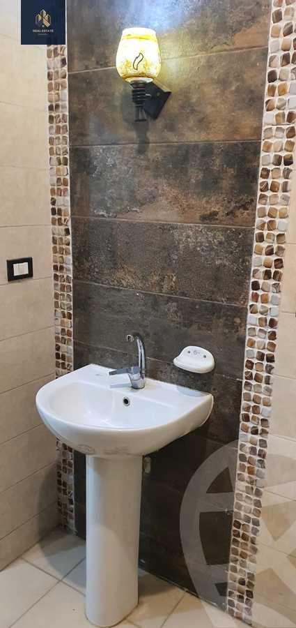 https://aqarmap.com.eg/en/listing/5882438-for-sale-cairo-mokattam-lhdb-l-ly-shr-krym-bnwn