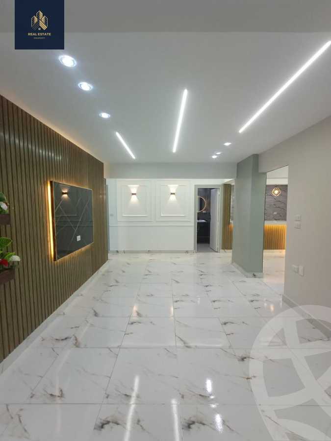 https://aqarmap.com.eg/en/listing/5893401-for-sale-cairo-mokattam-lhdb-l-ly-el-naforah-square