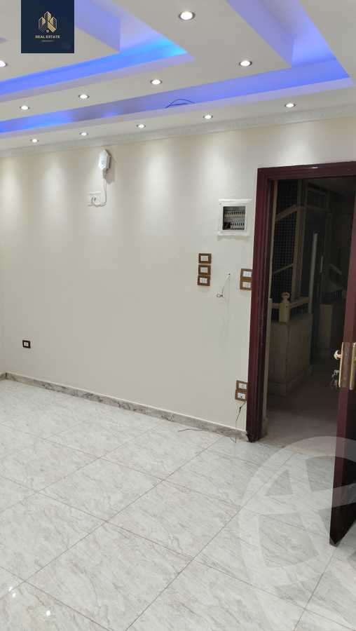 https://aqarmap.com.eg/ar/listing/5901982-for-rent-cairo-mokattam-lhdb-l-ly-s-zone
