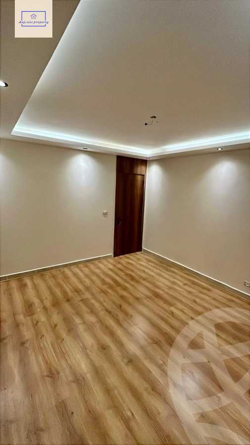 https://aqarmap.com.eg/ar/listing/6027228-for-sale-cairo-new-cairo-madinaty-twelfth-zone-buildings