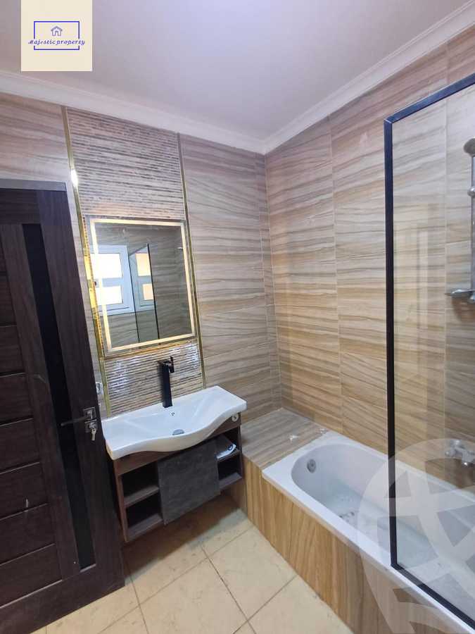 https://aqarmap.com.eg/ar/listing/6027346-for-sale-cairo-new-cairo-madinaty-sixth-zone-buildings-ragab-sons