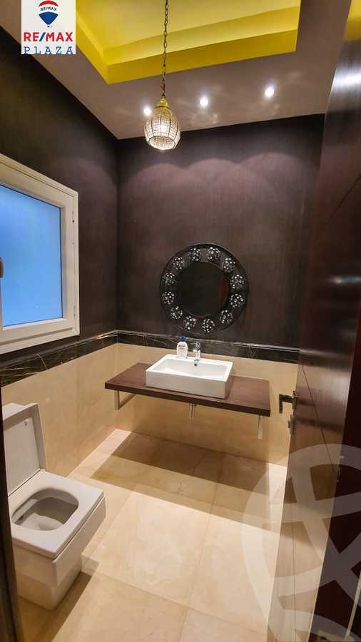 https://aqarmap.com.eg/ar/listing/5728497-for-sale-cairo-new-cairo-compounds-mountain-view-1