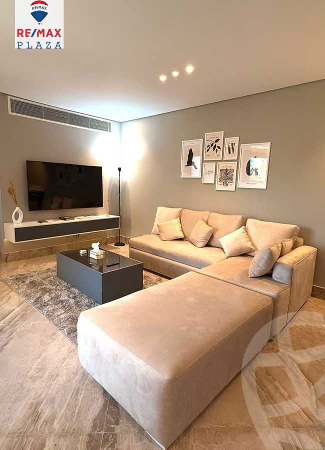 https://aqarmap.com.eg/ar/listing/5753477-for-rent-cairo-new-cairo-compounds-silver-palm