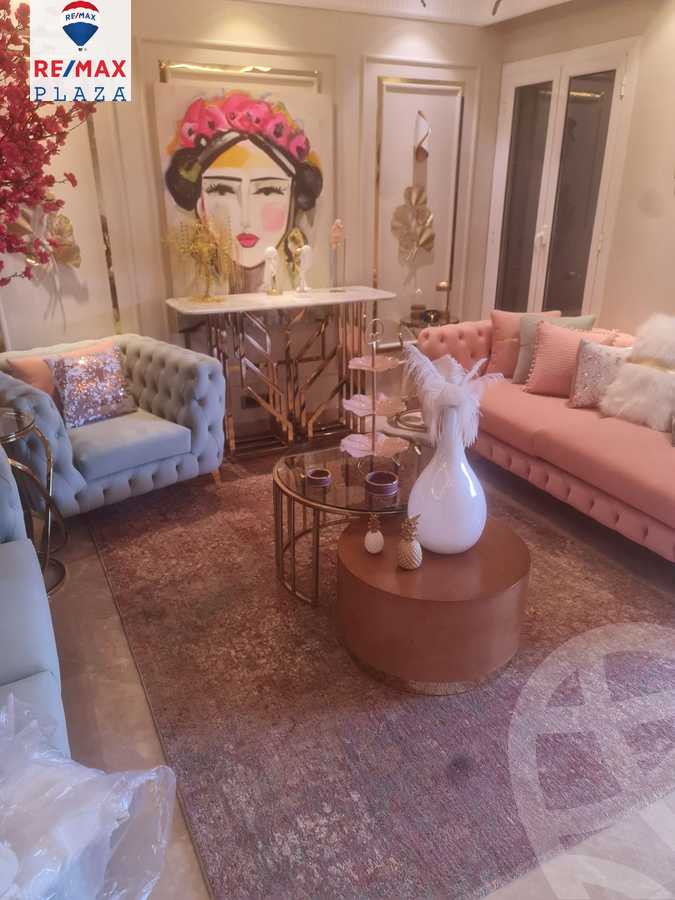 https://aqarmap.com.eg/ar/listing/5810889-for-sale-cairo-new-cairo-compounds-hyde-park-park-corner-hyde-park