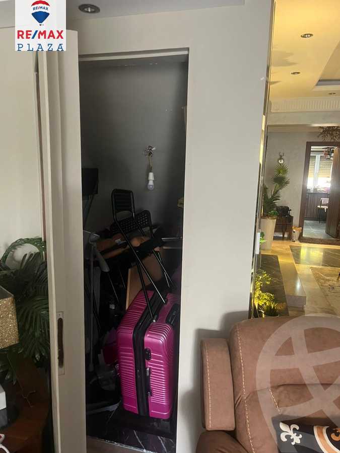 https://aqarmap.com.eg/ar/listing/5810889-for-sale-cairo-new-cairo-compounds-hyde-park-park-corner-hyde-park