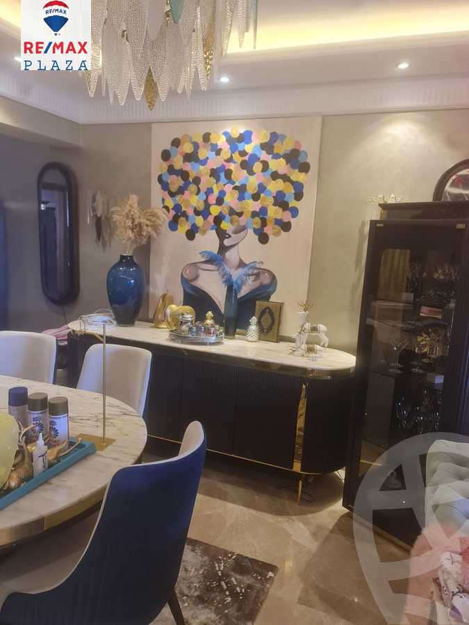 https://aqarmap.com.eg/ar/listing/5810889-for-sale-cairo-new-cairo-compounds-hyde-park-park-corner-hyde-park