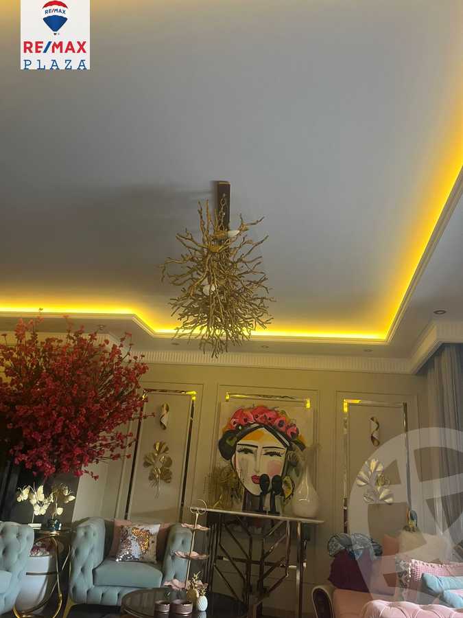 https://aqarmap.com.eg/ar/listing/5810889-for-sale-cairo-new-cairo-compounds-hyde-park-park-corner-hyde-park