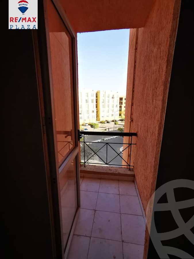 https://aqarmap.com.eg/en/listing/5886073-for-sale-cairo-new-cairo-lrhb-city-malls-and-markets