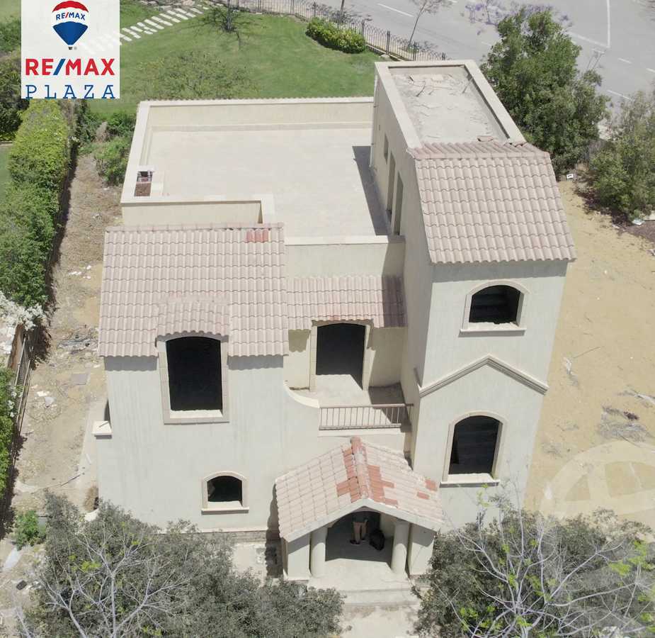 https://aqarmap.com.eg/en/listing/5838091-for-sale-cairo-new-cairo-madinaty-lmntq-lwl-fylt-group-7