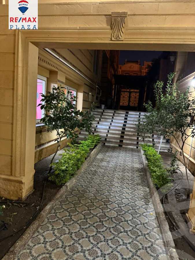 https://aqarmap.com.eg/en/listing/5838599-for-sale-cairo-el-sheikh-zayed-city-el-hay-elsabeaa-lsf