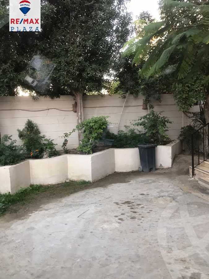 https://aqarmap.com.eg/en/listing/5838722-for-sale-cairo-el-sheikh-zayed-city-compounds