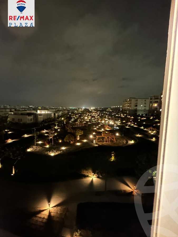 https://aqarmap.com.eg/en/listing/5861021-for-sale-cairo-new-cairo-compounds-hyde-park-park-corner-hyde-park