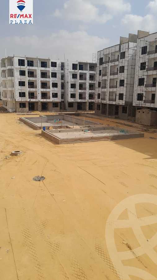 https://aqarmap.com.eg/en/listing/5863198-for-sale-cairo-new-cairo-compounds-dh-ykwn-2-ryzydns-styl-hwm