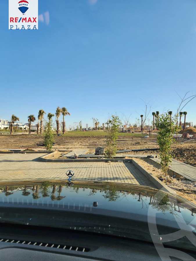 https://aqarmap.com.eg/en/listing/5879596-for-sale-cairo-new-cairo-compounds-hyde-park