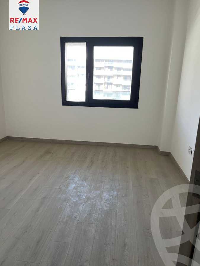https://aqarmap.com.eg/en/listing/6036225-for-sale-cairo-el-shorouk-compounds-alborouj