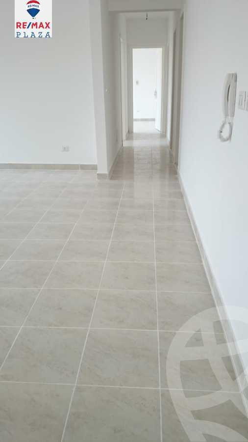 https://aqarmap.com.eg/en/listing/6040103-for-sale-cairo-new-cairo-lrhb-city