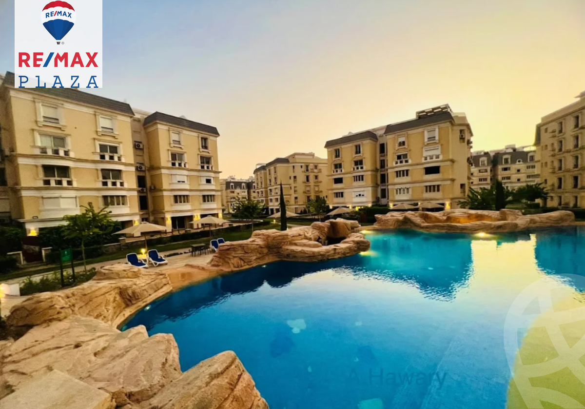 https://aqarmap.com.eg/ar/listing/6042596-for-sale-cairo-new-cairo-compounds-mountain-view-hyde-park
