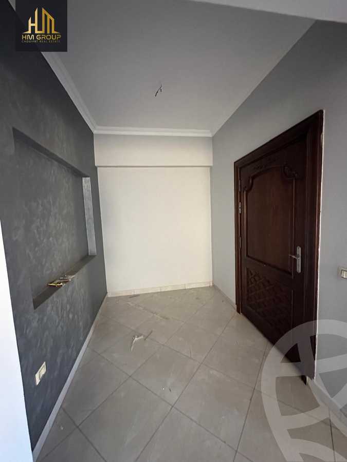 https://aqarmap.com.eg/ar/listing/6063476-for-sale-cairo-new-cairo-ganob-el-akadamiya-south-academy-a-asem-ibn-thabet-st
